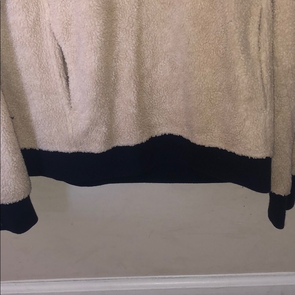 J crew pullover! - Picture 2 of 3